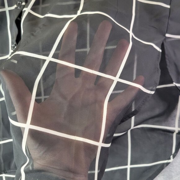 Rue21 Womens Black White Windowpane Plaid ButtonUp Shirt L Sheer Casual Workwear - Picture 4 of 11